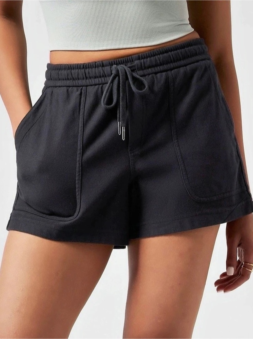 NWT Athleta Farallon Short Black High Waist Shorts Size Small